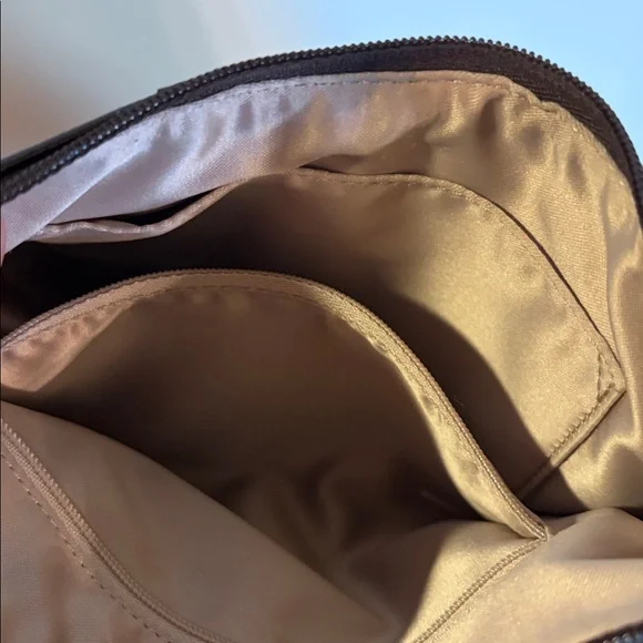 Beautiful Coach Hobo Crossbody Bag in Deep Ox Blood Patent Leather - Picture 11 of 14